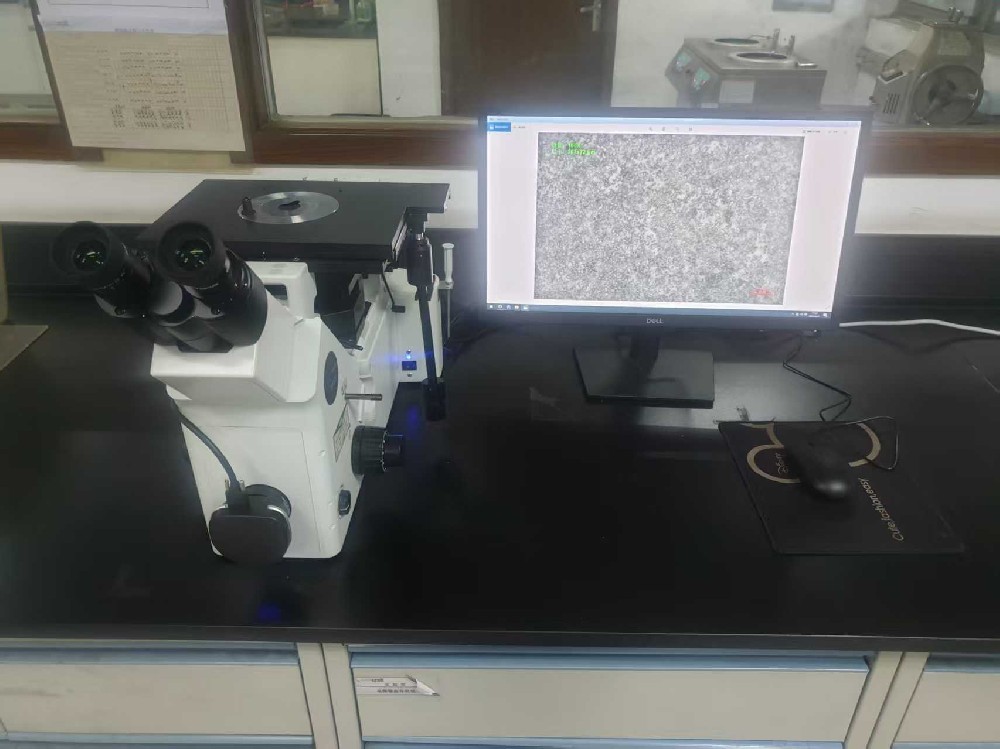 Metallurgical Microscope